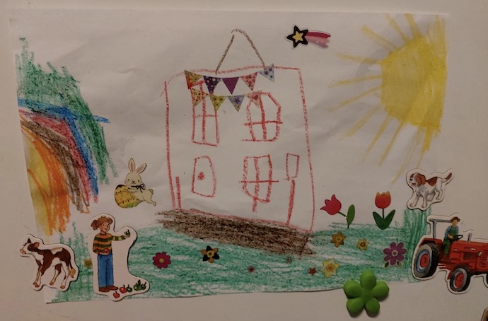 Bild "Kinderkram:2020-03-26_Bildergruss_Luna_690breit_max500hoch.JPG"
